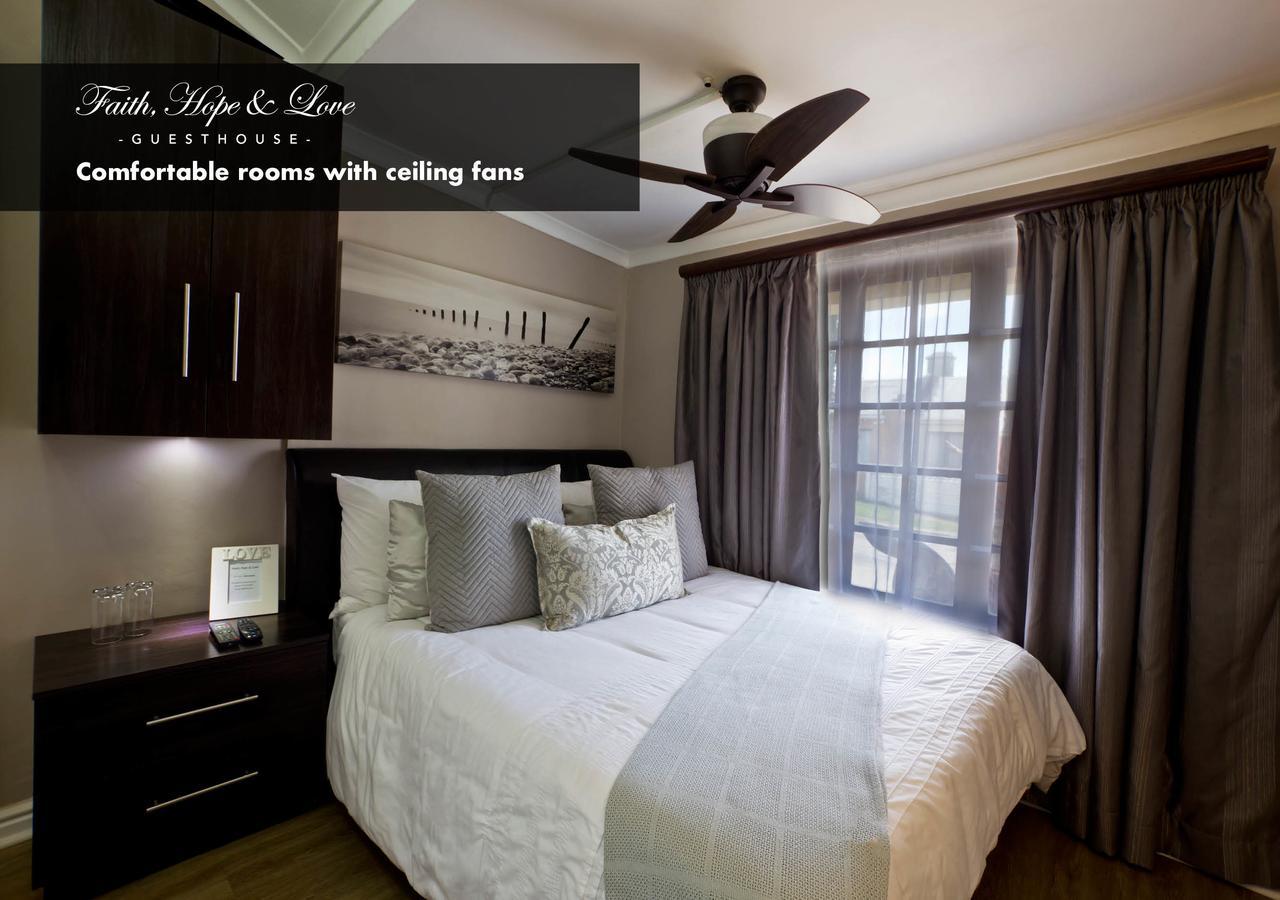 Faith, Hope & Love Self Catering Port Elizabeth Luaran gambar