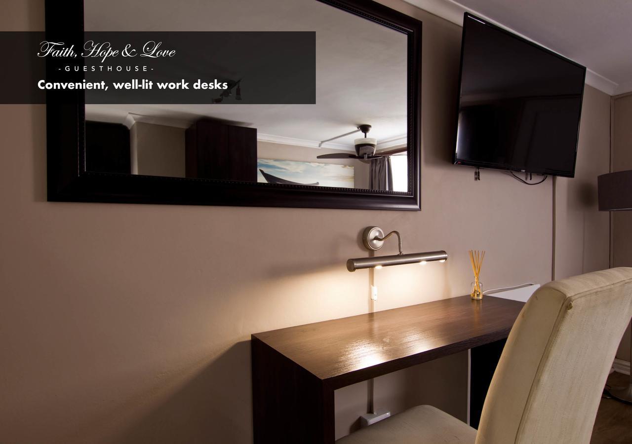 Faith, Hope & Love Self Catering Port Elizabeth Luaran gambar