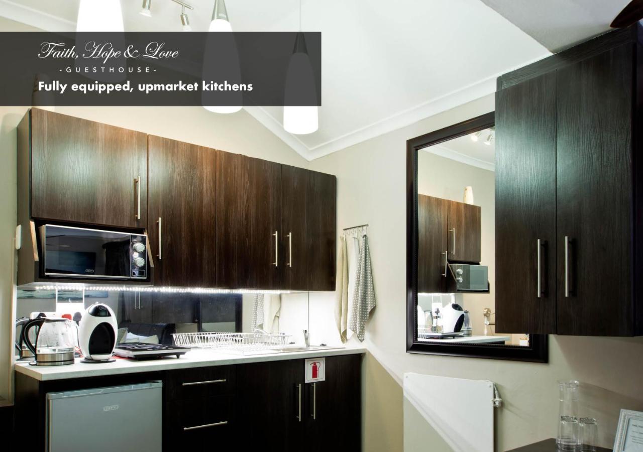 Faith, Hope & Love Self Catering Port Elizabeth Luaran gambar
