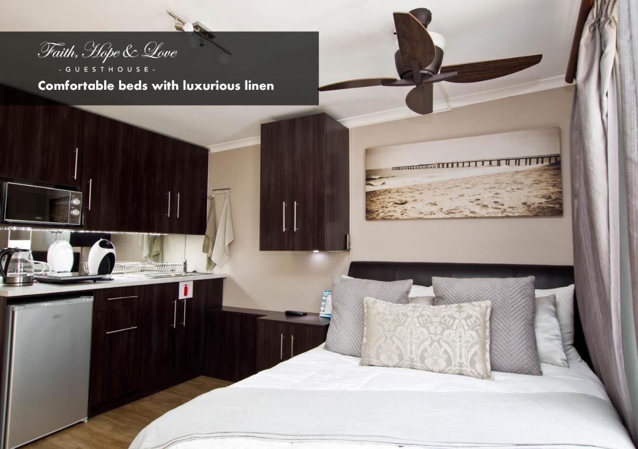 Faith, Hope & Love Self Catering Port Elizabeth Luaran gambar