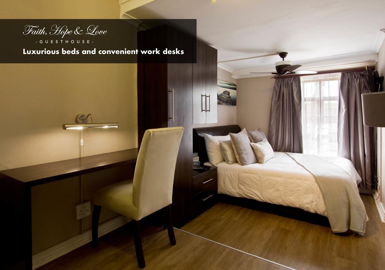 Faith, Hope & Love Self Catering Port Elizabeth Luaran gambar