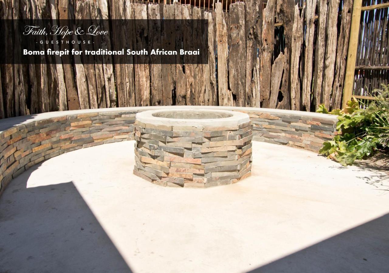 Faith, Hope & Love Self Catering Port Elizabeth Luaran gambar